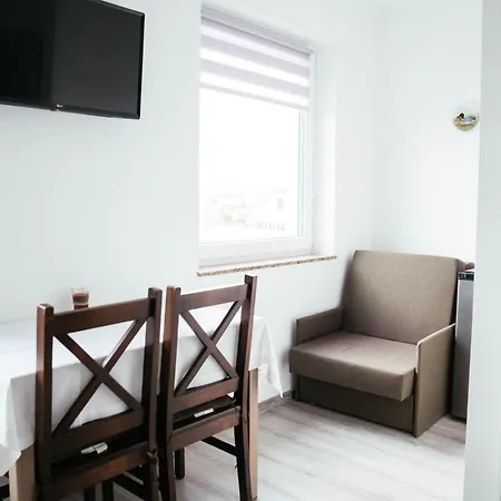 ゲストハウス Sloneczna Bryza - Domek, I 3*