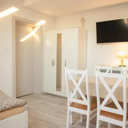 ゲストハウス Sloneczna Bryza - Domek, I Gąski