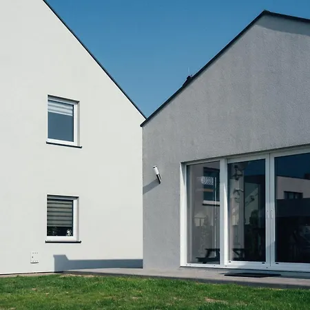 ゲストハウス Sloneczna Bryza - Domek, I 3*